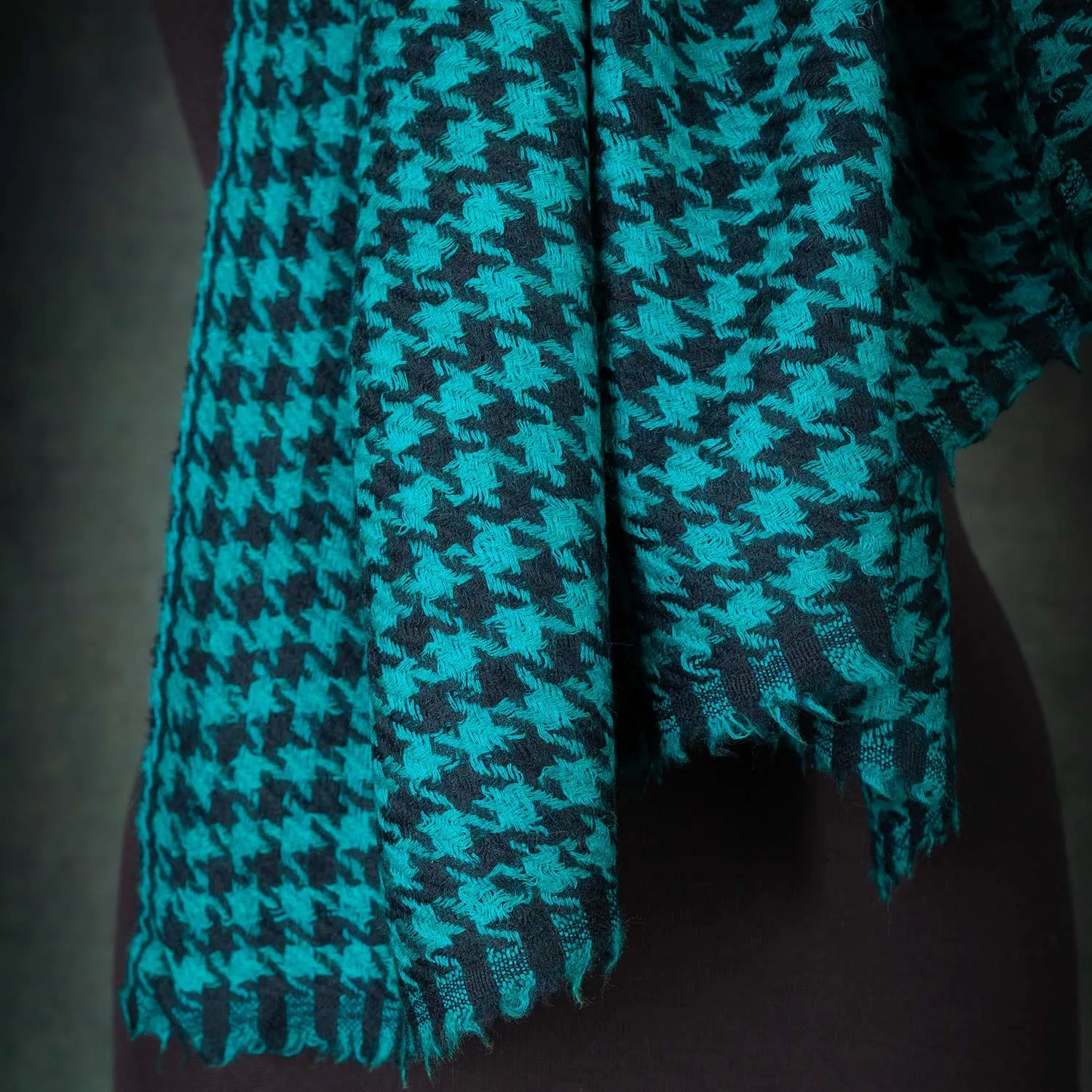 Houndstooth Shawl Emerald